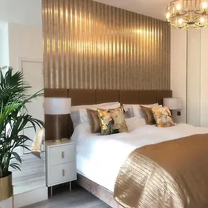 The Palms Lux Living B'mouth Town Centre & , Bournemouth United Kingdom